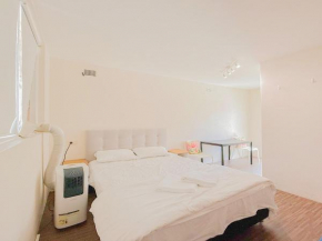 Burwood Cozy Studio, Sydney
